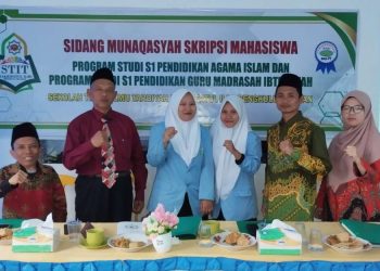 STIT Makrifatul Ilmi Gelar Sidang Munaqasyah Skripsi