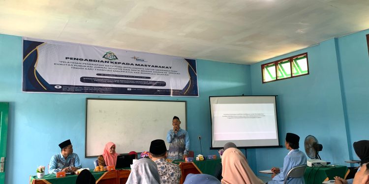 Tingkatkan Kualitas Jurnal, Dosen dan Mahasiswa STIT Makrifatul Ilmi Antusias Ikuti Pelatihan AI dari BINUS